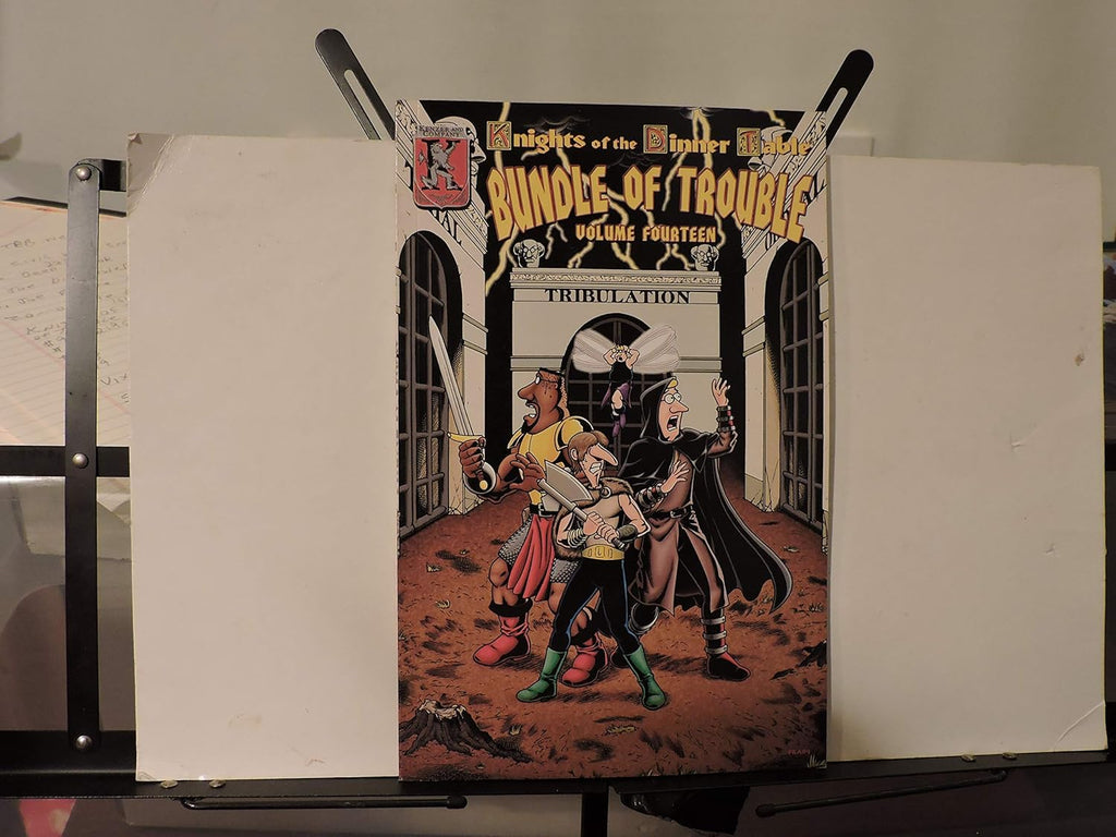 Knights of the Dinner Table: Bundle of Trouble Volume 14