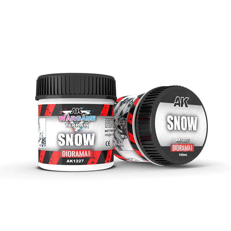 AK Interactive - AK1227 - Dioramas - Wargame Terrains - Snow 100ml