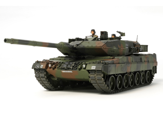 Tamiya 1/35 German Leopard 2 A6 Main Battle Tank - 35271