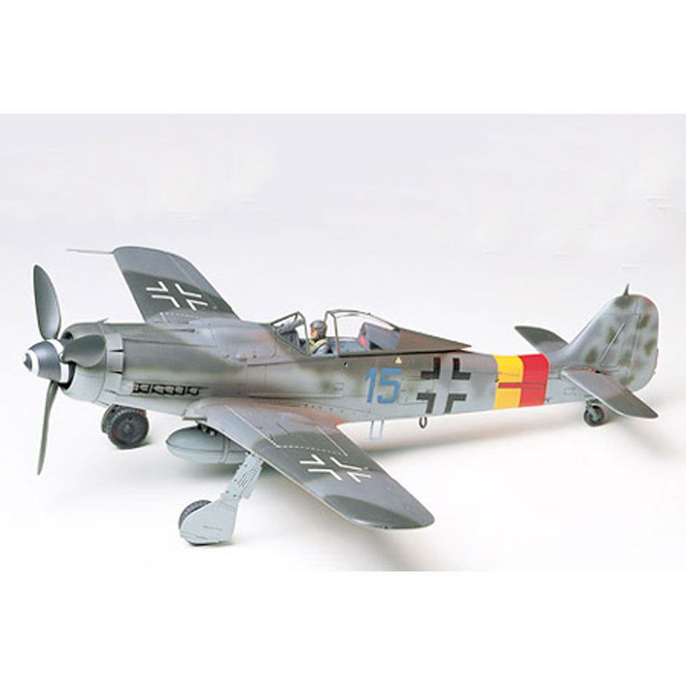 Tamiya 1/48 Focke-Wulf FW190 D-9 - 61041