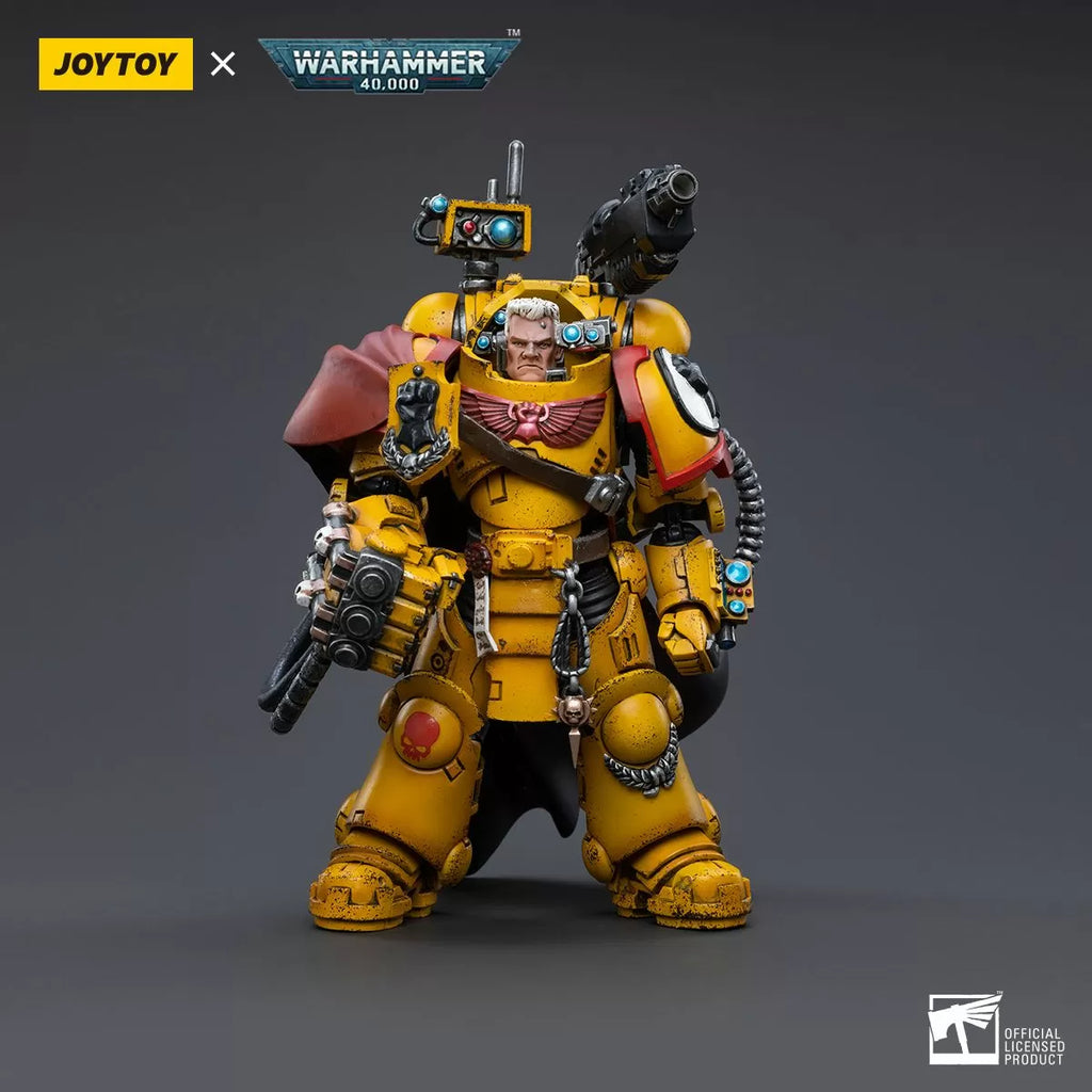 JoyToy 1/18 Scale Imperial Fists Third Captain Tor Garadon